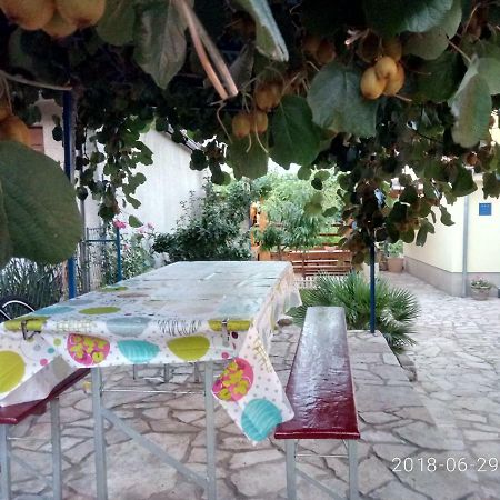 Apartman Vivian Pula Bagian luar foto